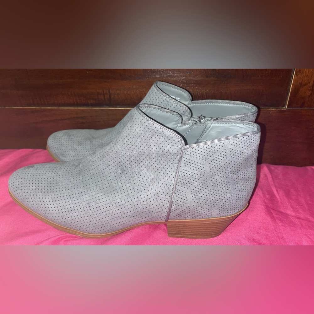 Women’s Booties